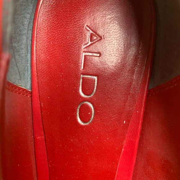 High heel pumps - Picture 4 of 5